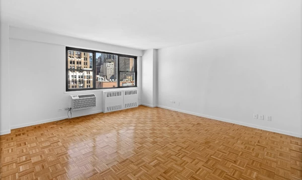 Studio Apartment for rent in Midtown West - Manhattan, New York
