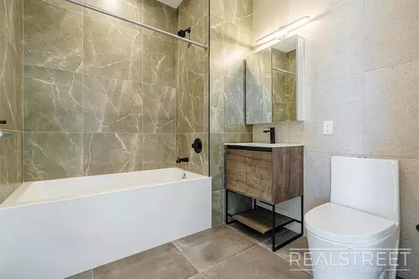 3 bedrooms apartment for rent in Crown Heights - Brooklyn, New York