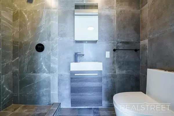 3 bedrooms apartment for rent in Crown Heights - Brooklyn, New York