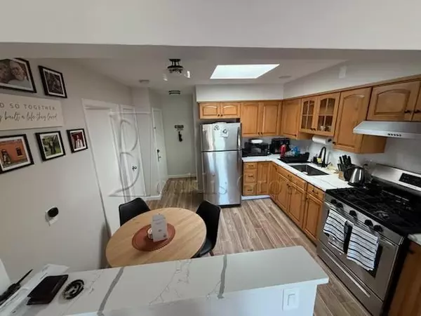 2 bedrooms apartment for rent in Astoria - Queens, New York