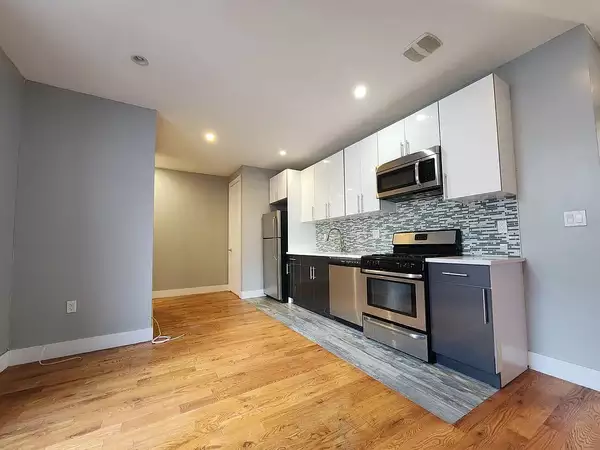 3 bedrooms apartment for rent in Washington Heights - Manhattan, New York