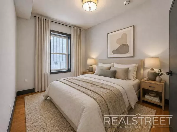 3 bedrooms apartment for rent in Downtown Brooklyn - Brooklyn, New York