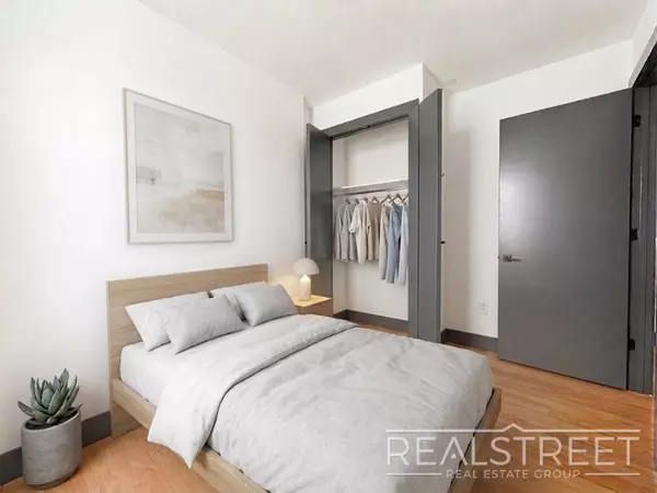 3 bedrooms apartment for rent in Downtown Brooklyn - Brooklyn, New York