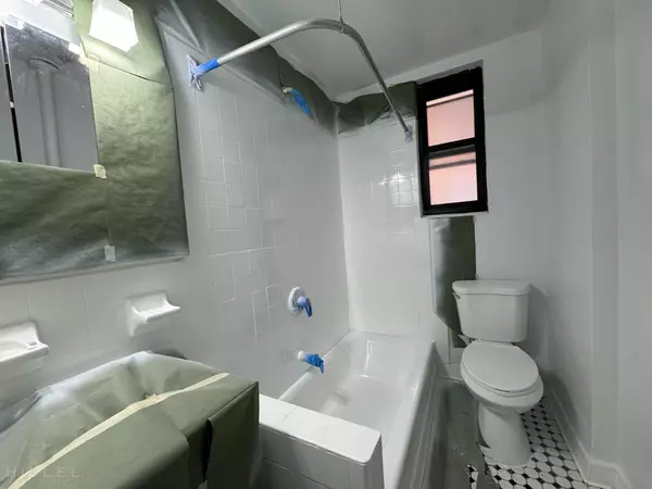 2 bedrooms apartment for rent in Flushing - Queens, New York