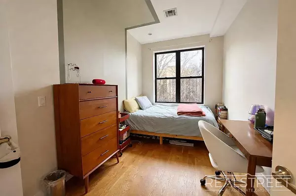 3 bedrooms apartment for rent in Bushwick - Brooklyn, New York