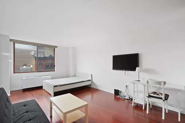 Studio Apartment for rent in Midtown West - Manhattan, New York