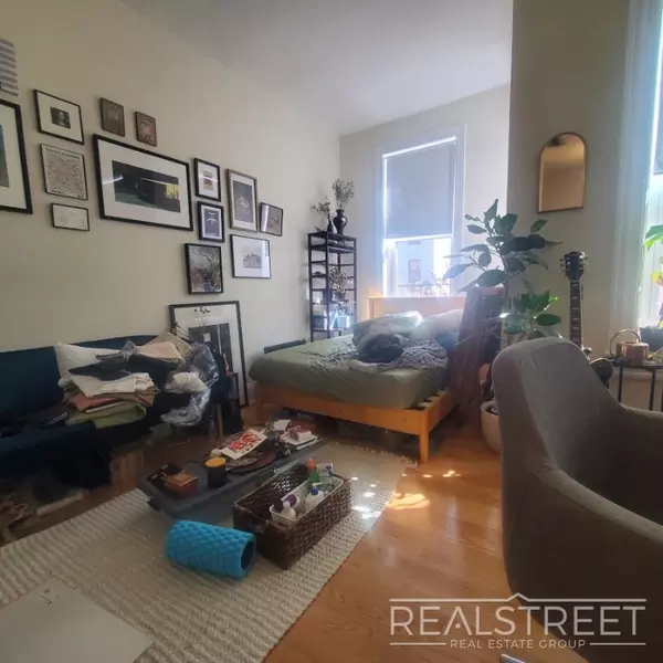 Studio Apartment for rent in Brooklyn Heights - Brooklyn, New York
