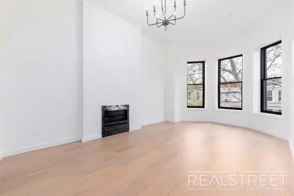 3 bedrooms apartment for rent in Crown Heights - Brooklyn, New York