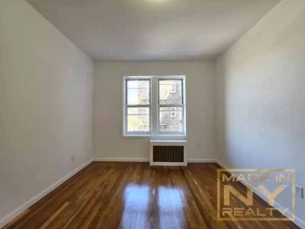 2 bedrooms apartment for rent in Flushing - Queens, New York