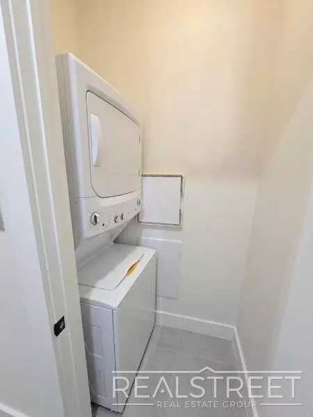 Studio Apartment for rent in Flatbush Ditmas Park - Brooklyn, New York