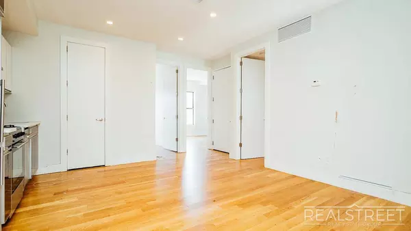 3 bedrooms apartment for rent in Williamsburg - Brooklyn, New York