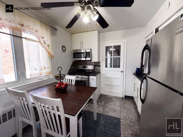 2 bedrooms apartment for rent in Whitestone - Queens, New York