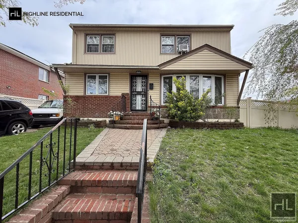 2 bedrooms apartment for rent in Whitestone - Queens, New York