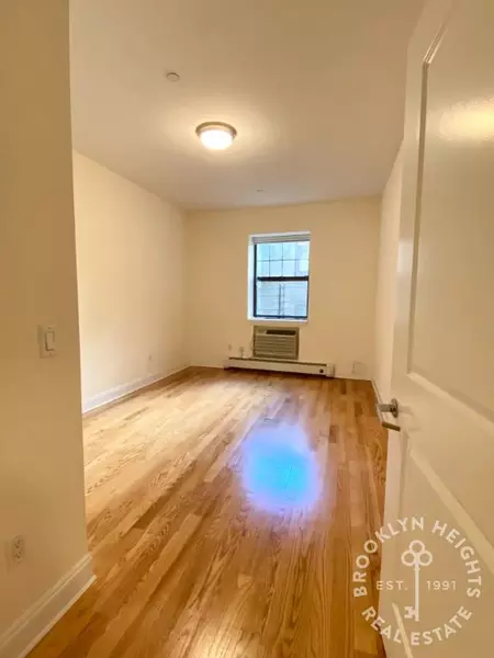 2 bedrooms apartment for rent in Brooklyn Heights - Brooklyn, New York