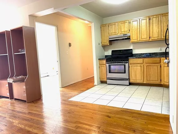 2 bedrooms apartment for rent in Astoria - Queens, New York