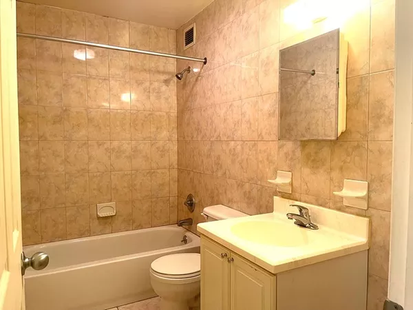 2 bedrooms apartment for rent in Astoria - Queens, New York