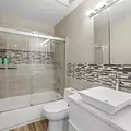 Room for rent in Roslyn #4
