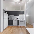 Room for rent in Financial District TO #1