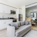 Room for rent in Lower Nob Hill #1