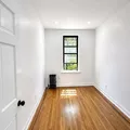 3 bedrooms apartment for rent in Astoria - Queens, New York