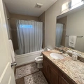 Room for rent in Renfrew #8
