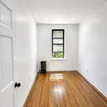 3 bedrooms apartment for rent in Astoria - Queens, New York