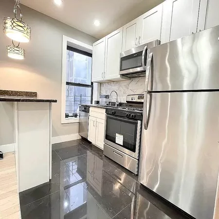 2 bedrooms apartment for rent in Washington Heights - Manhattan, New York