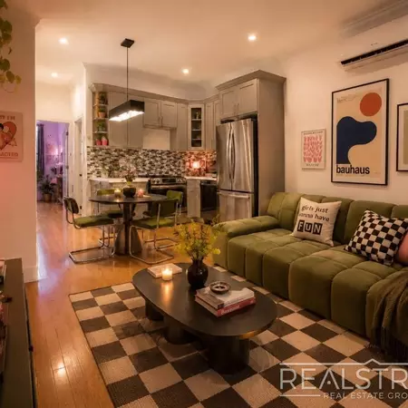 3 bedrooms apartment for rent in Bushwick - Brooklyn, New York