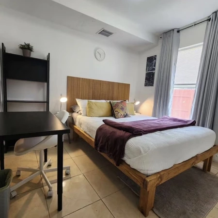 Room for rent in Coral Way - Miami, Miami