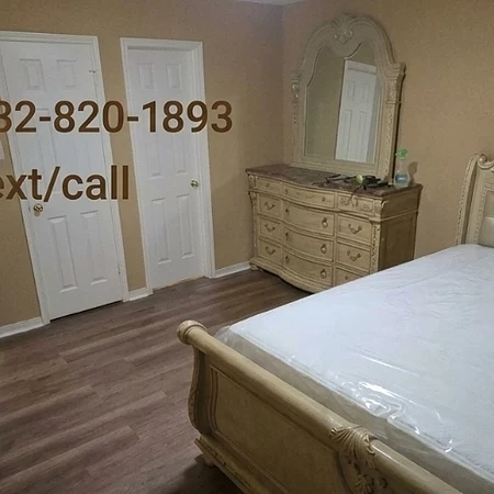 Room for rent in Spring Branch East - Nw Houston, Houston