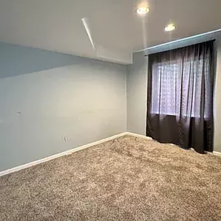Room for rent in Thornton - Outer Denver, Denver