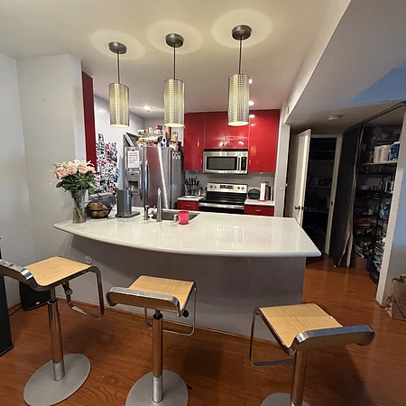 Room for rent in Valley Village - San Fernando Valley, Los Angeles