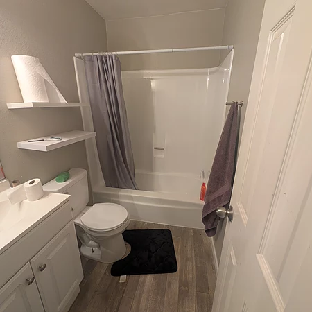Room for rent in Mesa - SE Valley, Phoenix