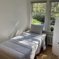 Coliving in Fairview - West Van, Vancouver