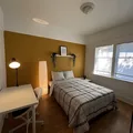 Coliving in Fairview - West Van, Vancouver