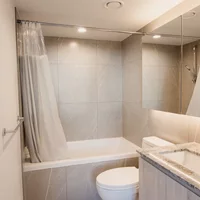 Coliving in Financial District Van - Downtown Van, Vancouver